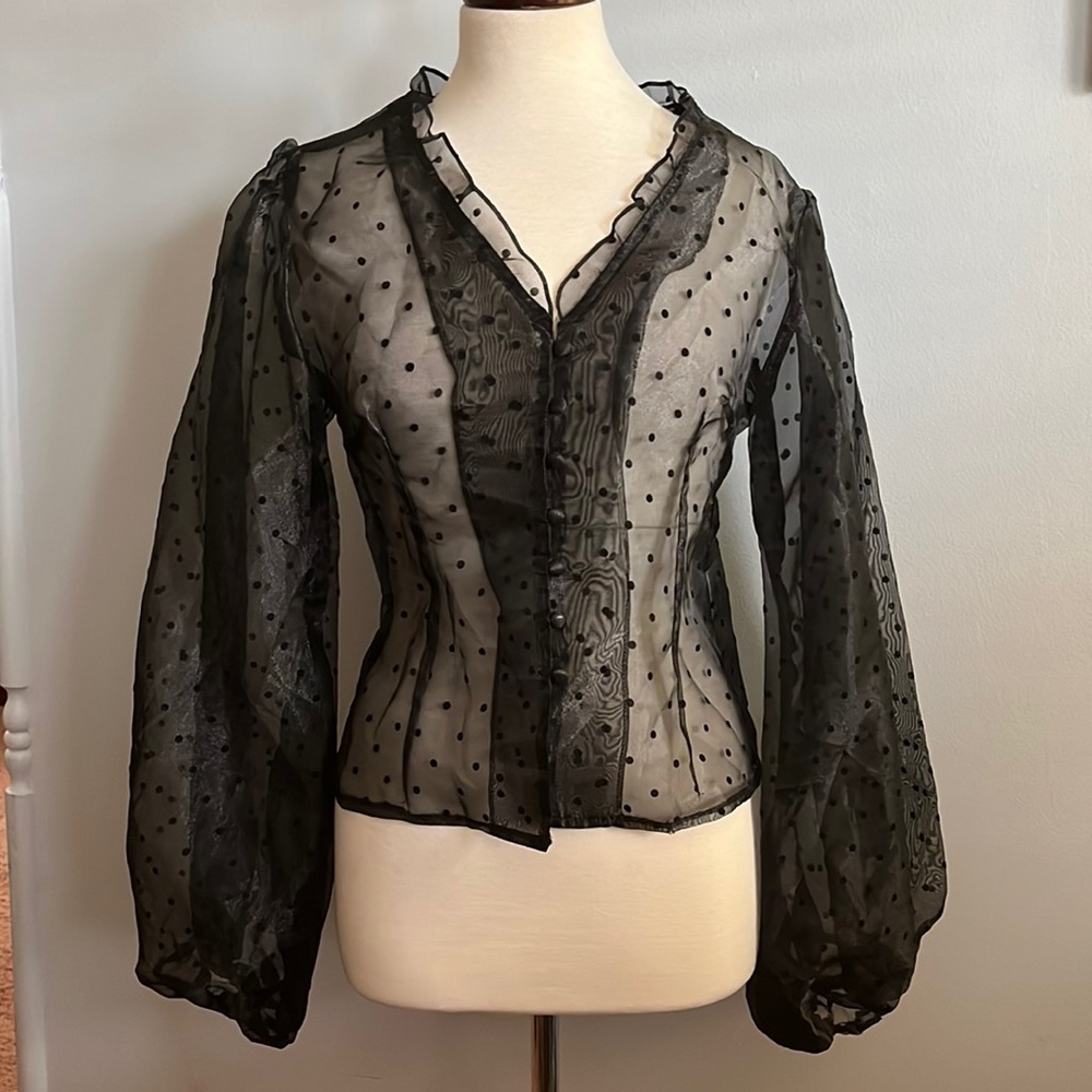 NWT Puff Sleeve Blouse